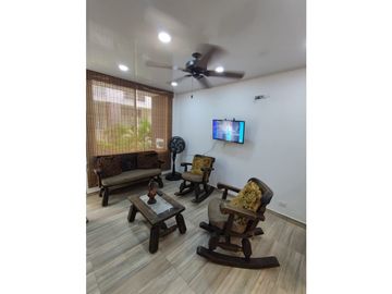 CASA EN CONDOMINIO CON PISCINA RICAURTE