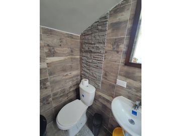CASA EN CONDOMINIO CON PISCINA RICAURTE