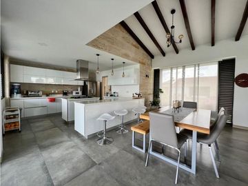 Casa campestre más lote en venta en condominio Rozo Valle Colombia