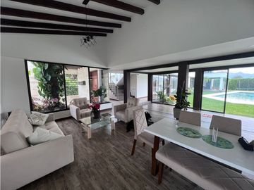 Casa campestre más lote en venta en condominio Rozo Valle Colombia