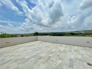 En Venta Imponente Casa Sector Calatrava, Club Campestre CTG, Turbaco