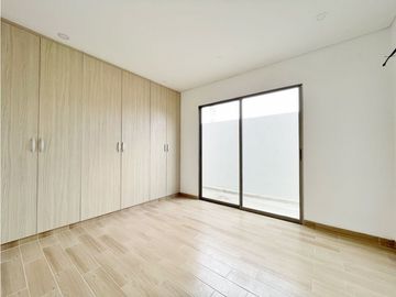 En Venta Imponente Casa Sector Calatrava, Club Campestre CTG, Turbaco