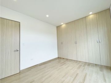 En Venta Imponente Casa Sector Calatrava, Club Campestre CTG, Turbaco