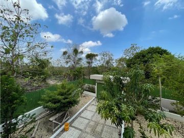 En Venta Imponente Casa Sector Calatrava, Club Campestre CTG, Turbaco