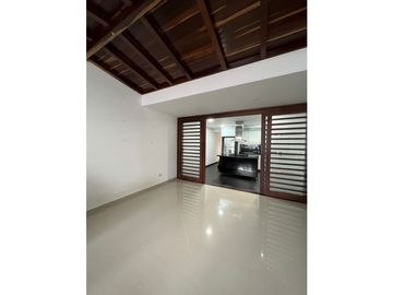 CASA EN VENTA O PERMUTA, CONDOMINIO LAS ACACIAS ZIPAQUIR 