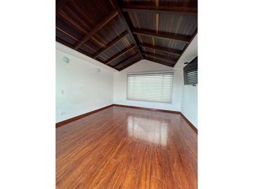 CASA EN VENTA O PERMUTA, CONDOMINIO LAS ACACIAS ZIPAQUIR 
