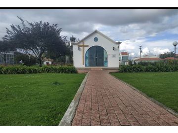 CASA EN VENTA O PERMUTA, CONDOMINIO LAS ACACIAS ZIPAQUIR 