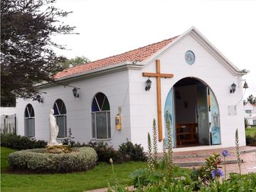 CASA EN VENTA O PERMUTA, CONDOMINIO LAS ACACIAS ZIPAQUIR 