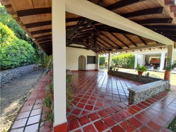 Belén - Hermosa casa campestre en conjunto cerrado en venta Palmira