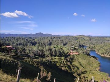 Finca en venta el Peñol Antioquia Parcelar 36,000 m2 el Marial.