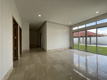 ESTRENA CASA EN UNO DE LOS MEJORES CONJUNTOS DE MONTERIA