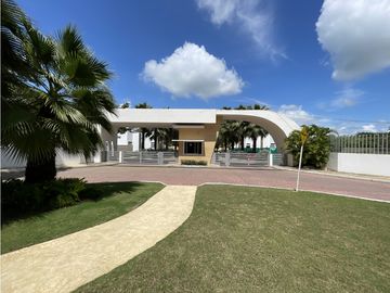 ESTRENA CASA EN UNO DE LOS MEJORES CONJUNTOS DE MONTERIA