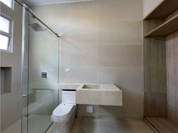 ESTRENA CASA EN UNO DE LOS MEJORES CONJUNTOS DE MONTERIA
