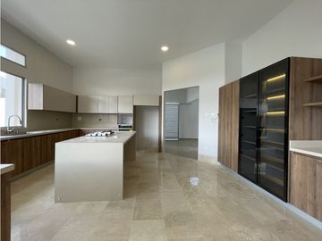 ESTRENA CASA EN UNO DE LOS MEJORES CONJUNTOS DE MONTERIA