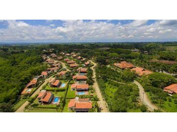 VENTA CASA CAMPESTRE EN CONDOMINIO HOTELERO - QUIMBAYA