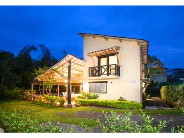 VENTA CASA CAMPESTRE EN CONDOMINIO HOTELERO - QUIMBAYA