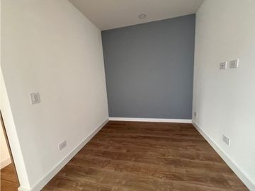 vendo linda casa de dos niveles con excelente ubicación y zona verde