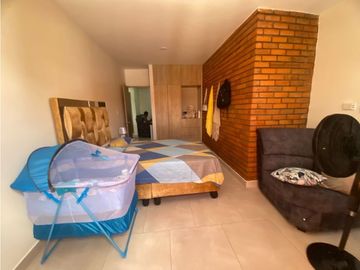 Se vende y / o permuta casa multifamiliar Tres pisos Zamorano Palmira
