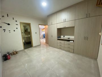 Se vende y / o permuta casa multifamiliar Tres pisos Zamorano Palmira
