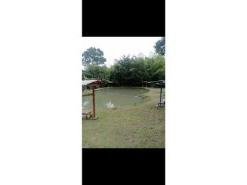 VENTA Casa Finca productiva con Dos lagos de pesca