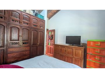 Finca Con Casa Tradicional En Venta Guarne Antioquia