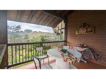 Finca Con Casa Tradicional En Venta Guarne Antioquia