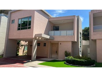 SE VENDE CASA EN CONJUNTO BARRIO VILLA CAMPESTRE, BARRANQUILLA