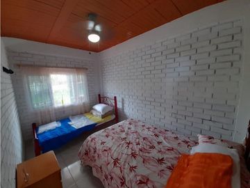 Casa campestre a puerta cerrada en venta / permuta - Tablones Palmira