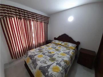 Casa de tres pisos en venta Barrio Palmeras de Marsella Palmira Valle