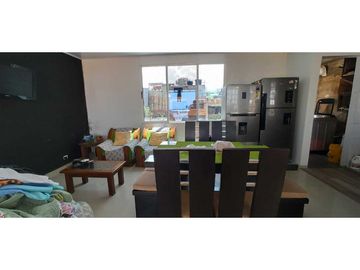 Casa En Buen Barrio De La Mesa Cundi