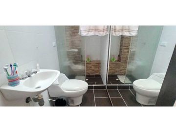 Casa En Buen Barrio De La Mesa Cundi