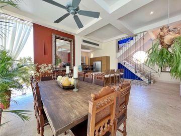 EN VENTA apartamento CASA BOQUETILLO en Centro Histórico Cartagena