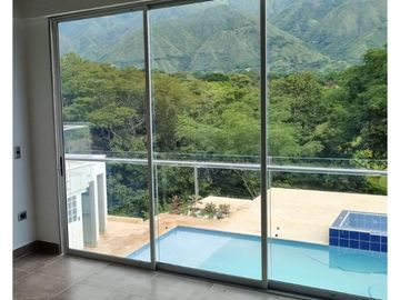 Casa en venta con piscina en San Jerónimo