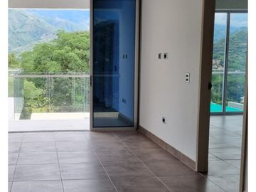 Casa en venta con piscina en San Jerónimo