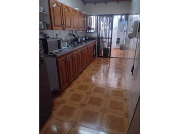 VENDO CASA ALCALA ENVIGADO