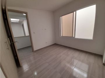 Se vende casa de dos pisos para estrenar Barrio Altamira Palmira Valle
