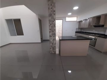 Se vende casa de dos pisos para estrenar Barrio Altamira Palmira Valle