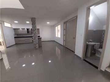 Se vende casa de dos pisos para estrenar Barrio Altamira Palmira Valle
