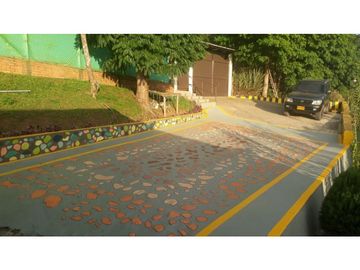 VENTA DE FINCA CAMPESTRE DE 10.500 M2 EN LA CUMBRE VALLE DEL CAUCA