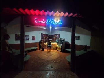 SE VENDE CASA CAMPESTRE - VIA PUEBLO TAPAO