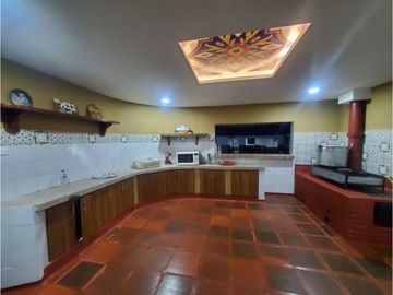 SE VENDE CASA CAMPESTRE - VIA PUEBLO TAPAO