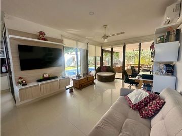 VENDO EN CARTAGENA CASA EN BARCELONA DE INDIAS SECTOR GAUDI