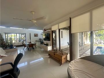 VENDO EN CARTAGENA CASA EN BARCELONA DE INDIAS SECTOR GAUDI