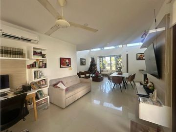 VENDO EN CARTAGENA CASA EN BARCELONA DE INDIAS SECTOR GAUDI