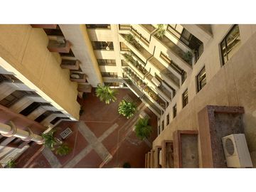 En venta apartamento de 2 alcobas sin muebles en Bavaria-02
