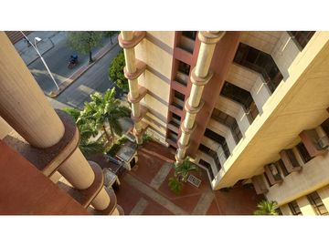 En venta apartamento de 2 alcobas sin muebles en Bavaria-02