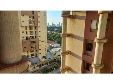 En venta apartamento de 2 alcobas sin muebles en Bavaria-02