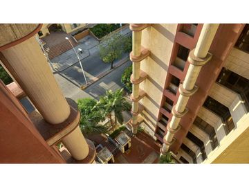 En venta apartamento de 2 alcobas sin muebles en Bavaria-02