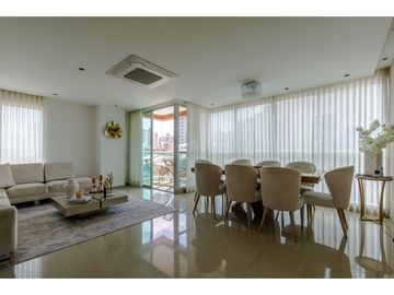 SE VENDE APARTAMENTO EN LA ZONA DE ALTOS DE RIOMAR