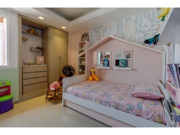 SE VENDE APARTAMENTO EN LA ZONA DE ALTOS DE RIOMAR